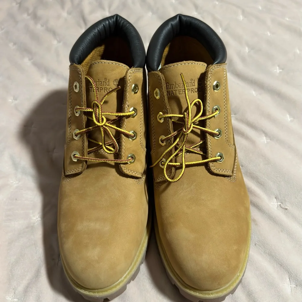 Timberland Premium Waterproof Chukka Boots Wheat Nubuck Men’s 11.5